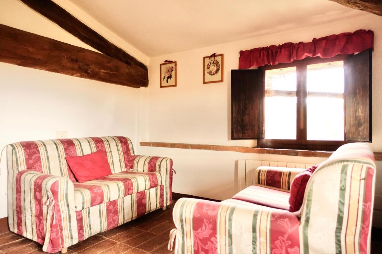 Villa Buonsignori - Wine & Olive Oil Farm Корсано Экстерьер фото